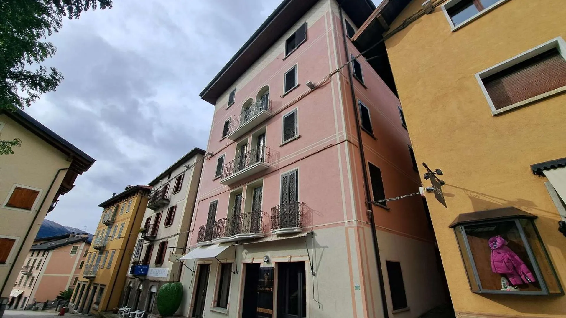 Old Village Apartment location