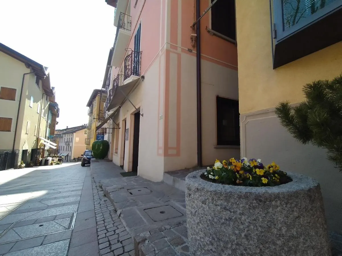 Holiday home Graynite-Old Village Apartment Ponte Di Legno