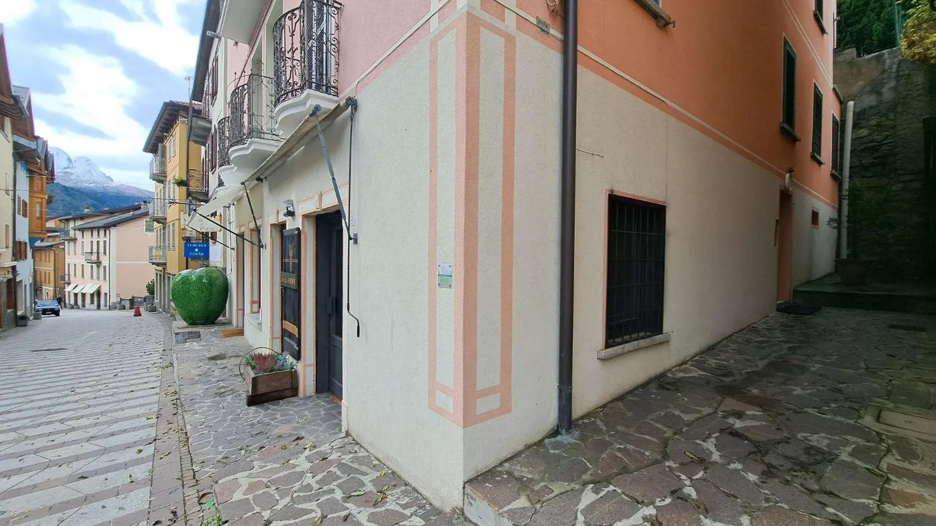 Graynite-Old Village Apartment Ponte Di Legno 0*,  Italy